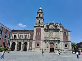 La Iglesia de Santo Domingo: milagros, túneles y arte escondido en la CDMX