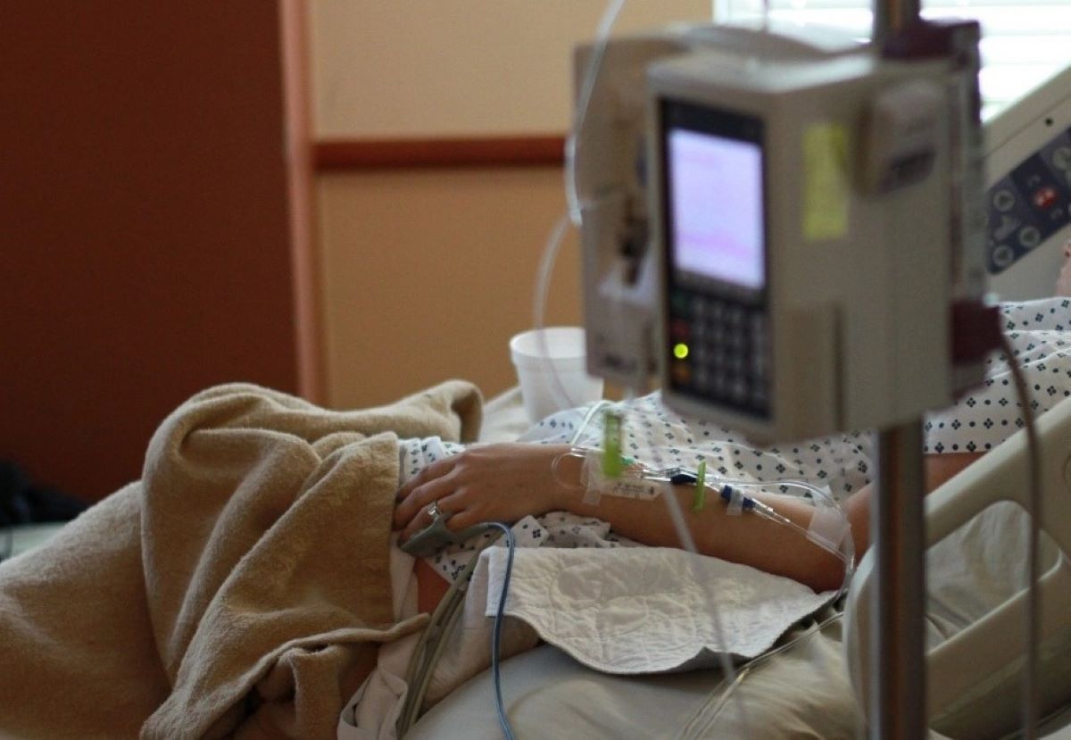 ¿Está bien desconectar a un familiar que está en coma o muerte cerebral?