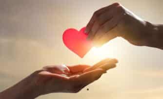 Amar a los pobres para sanar el corazón del mundo