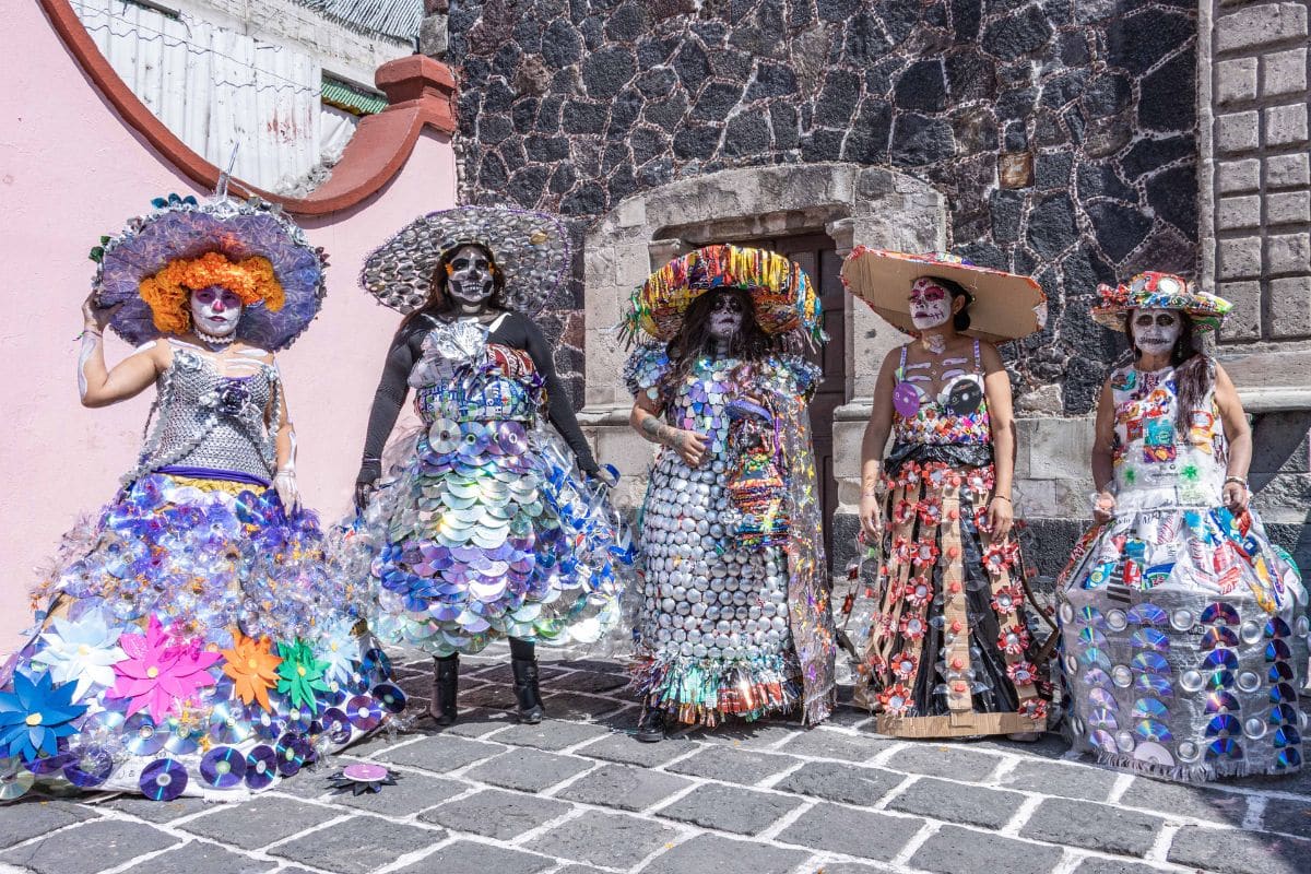 Religiosas transforman vida de mujeres de La Merced a través del arte y la fe