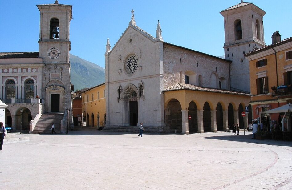Así quedó la Basílica de San Benito tras su reapertura en Nursia, Italia