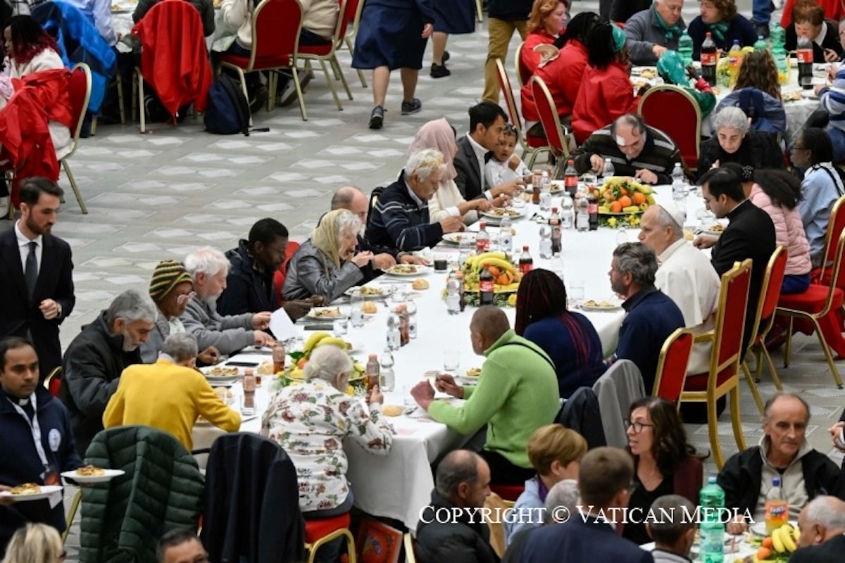 El Papa León XIV hace un llamado para romper el muro de la soledad que viven los pobres