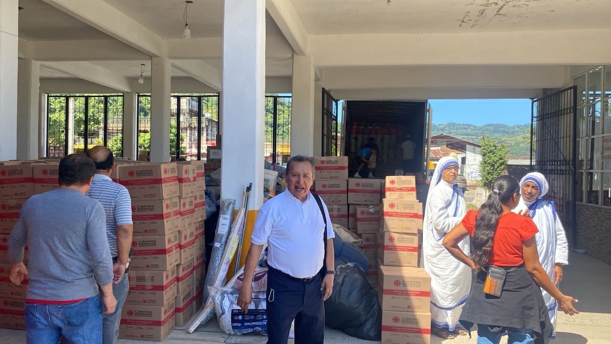 Cáritas CDMX entrega 90 toneladas de ayuda a damnificados por lluvias en tres estados