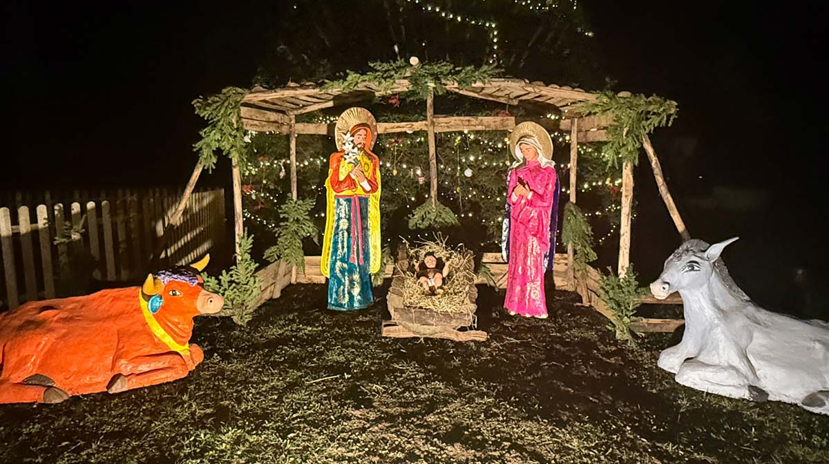 De Metepec a Castel Gandolfo: artesanos mexicanos restauran el Pesebre de Borgo Laudato si’