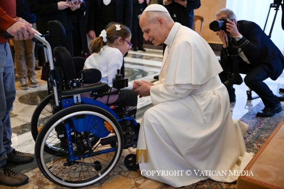 Oración de febrero 2026 del Papa León XIV: por los niños con enfermedades incurables