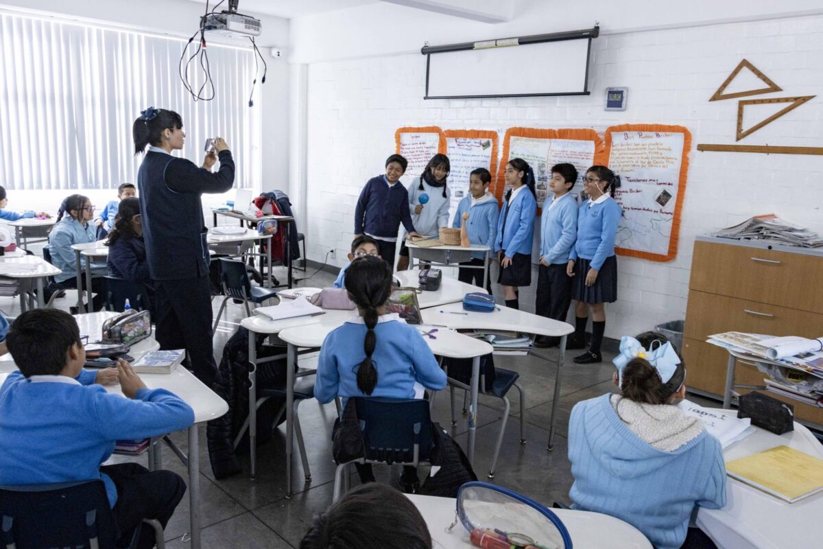 salon de clases a favor del niño