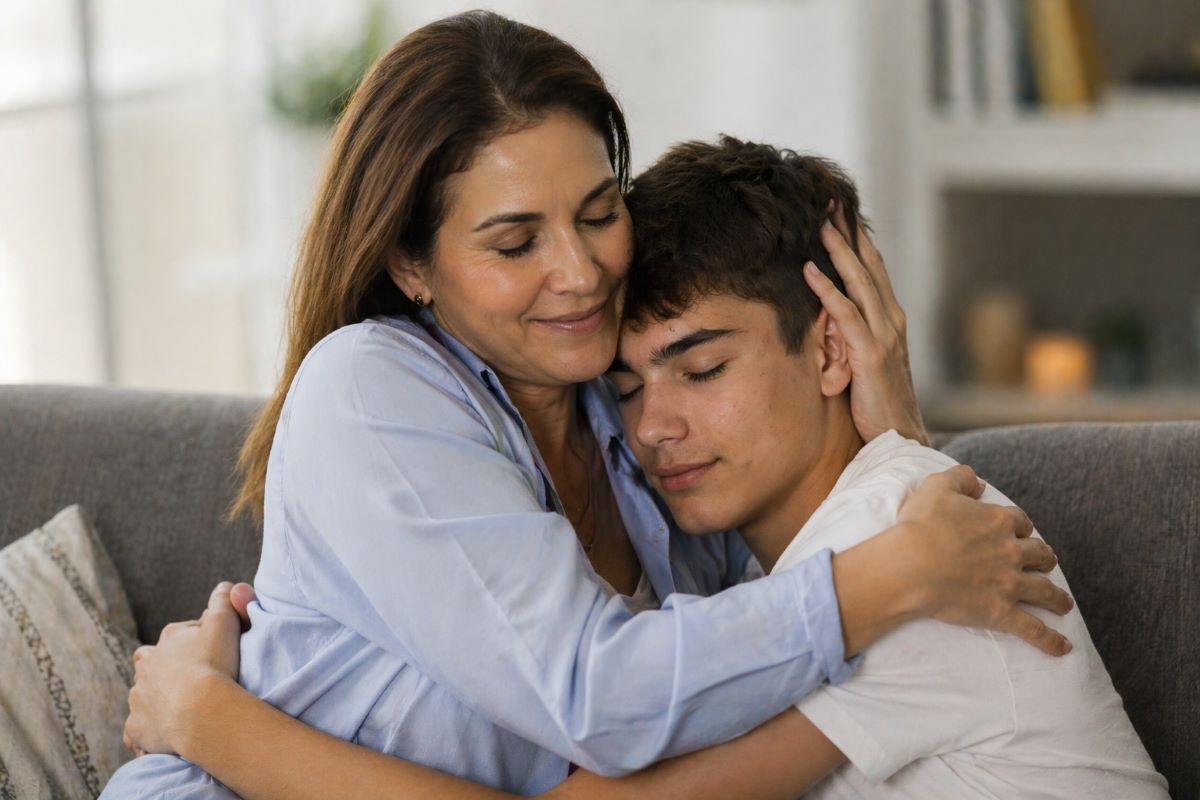 Fragilidad emocional en niños y adolescentes: señales que los papás no deben ignorar