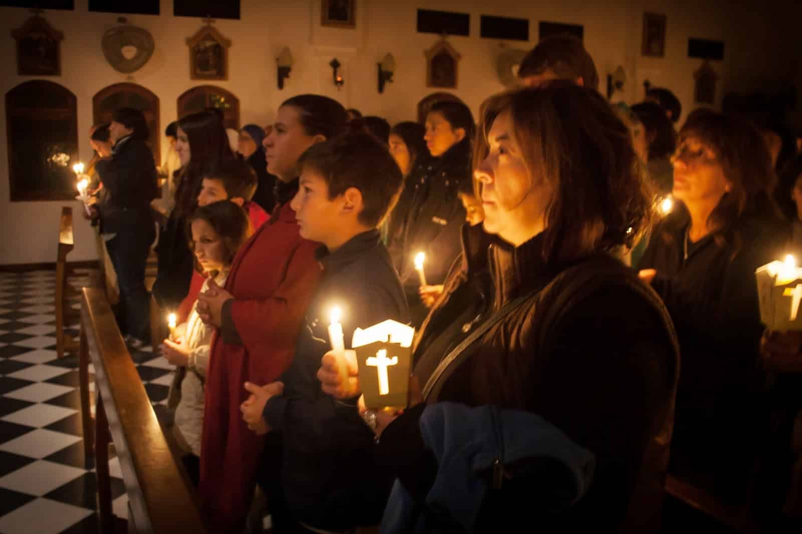 Pregón Pascual: el canto que anuncia la victoria de Cristo en la noche más santa