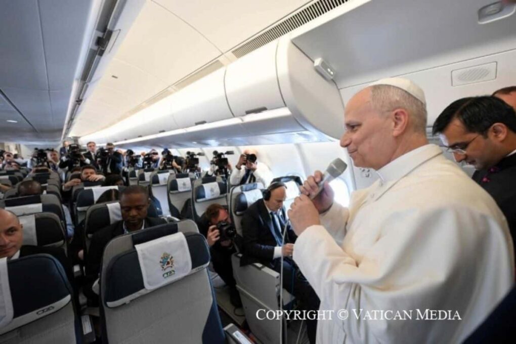 Papa León XIV vuelo