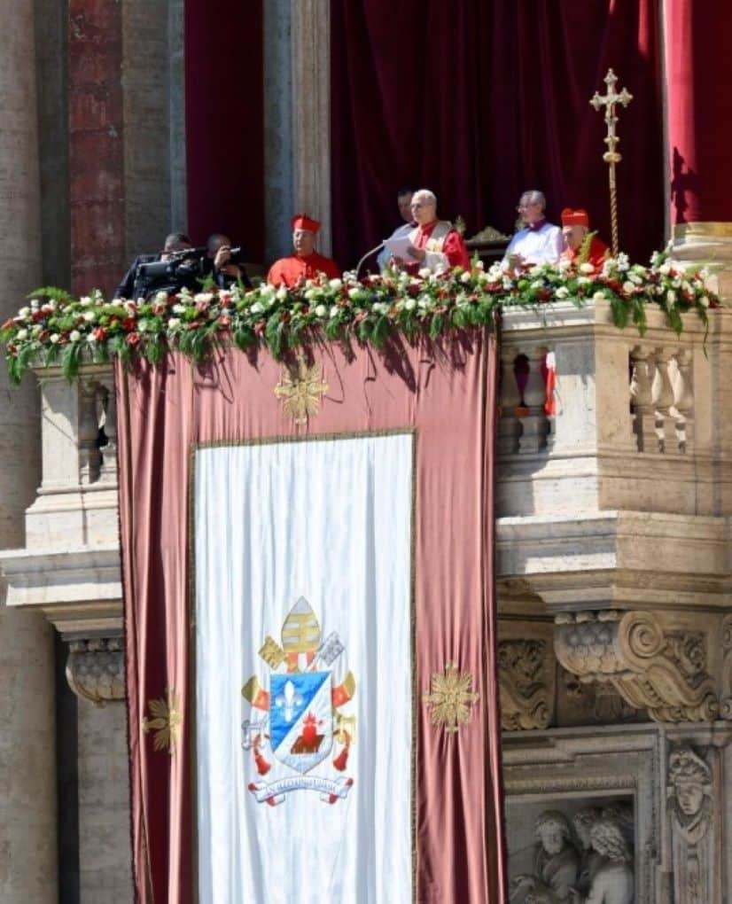 SEGUNDA BENDICIÓN URBI ET ORBI PAPA LEON XIV