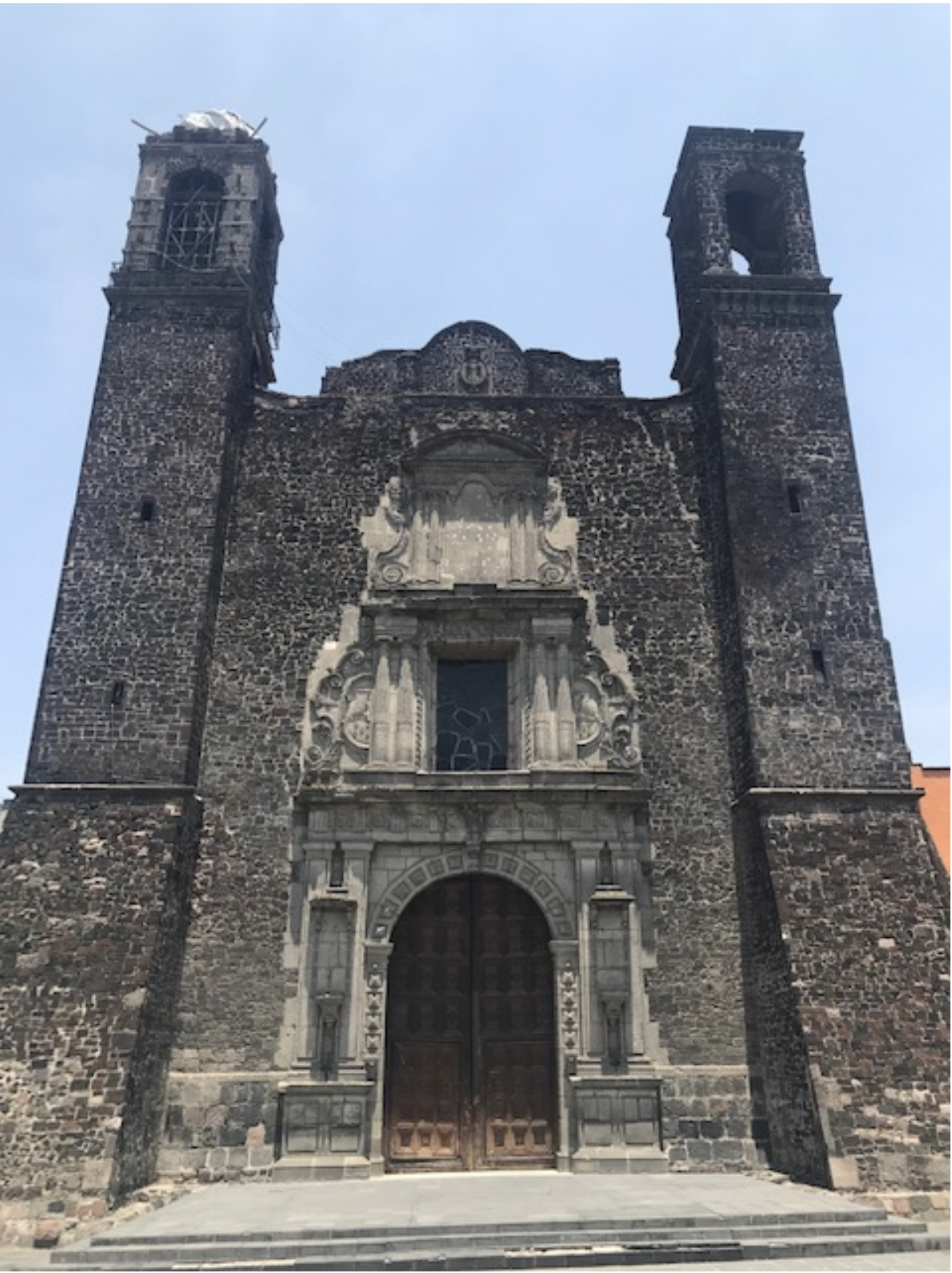 La iglesia de Santiago Apóstol.