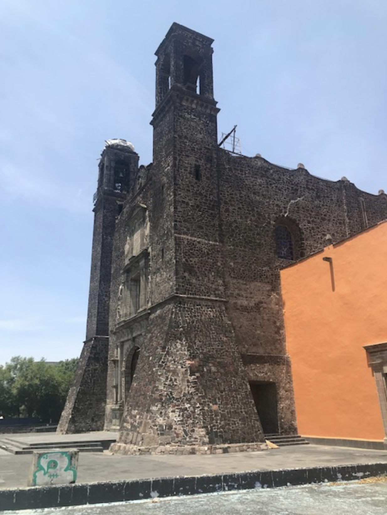 La iglesia de Santiago Apóstol.