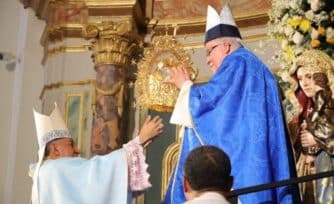 ¿Qué es una coronación pontificia y por qué el Papa corona imágenes de la Virgen?