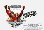 Póster oficial de la película Escape a la Victoria con Sylvester Stallone, Michael Caine y Pelé, una historia sobre fútbol, esperanza y resistencia durante la Segunda Guerra Mundial.