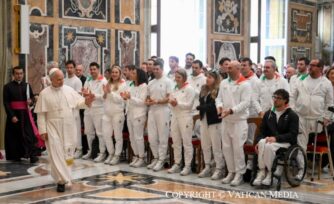 El poderoso llamado del Papa a los aficionados del Mundial 2026: "Nadie se salva solo"