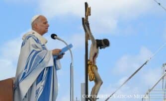 Papa León XIV llama a responder con misericordia al drama de la migración