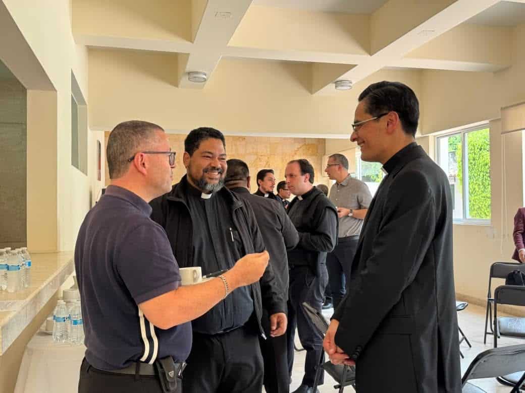 Fraternidad sacerdotal