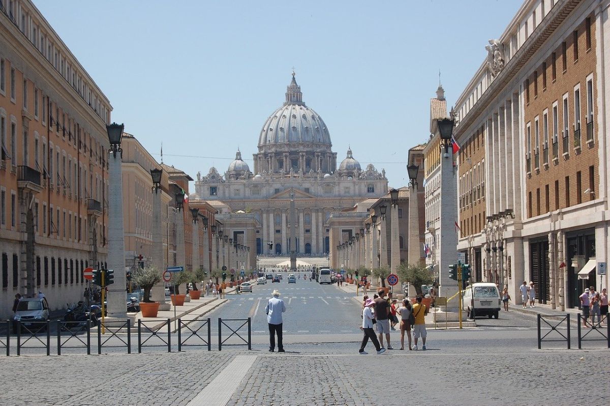 ¿Qué cambia con la nueva ley que firmó el Papa León XIV para el Vaticano?